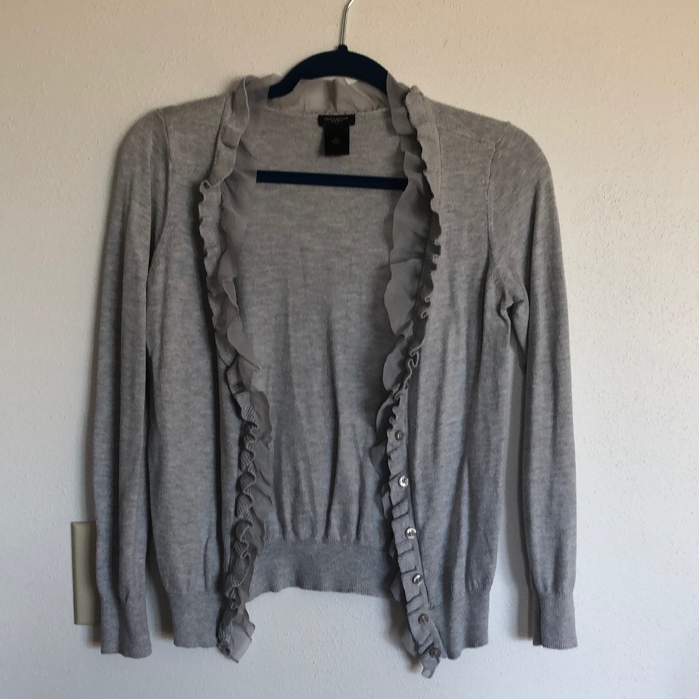 Women’s cardigan.